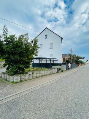 Einfamilienhaus mit Renditepotential und Baugrundstück in Hillscheid "RESERVIERT"