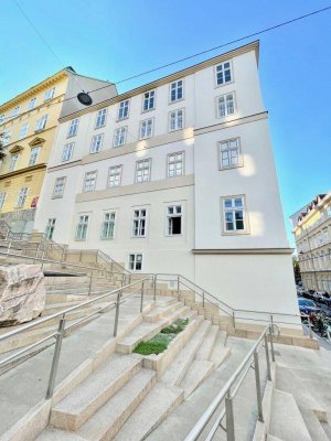 Klimatisierte DG-Maisonette-Wohnung mit Terrasse im Servitenviertel