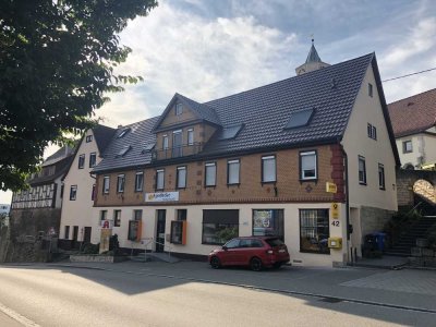 Gemütliche 4-Zi.-Maisonettewohnung mit EBK in Reutlingen-Mittelstadt