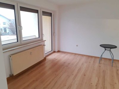 Sonnige 2,5-Zimmer-Wohnung mit Balkon in Regen/Bürgerholz