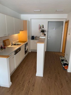 helles 40m² Einraumapartement zu vermieten