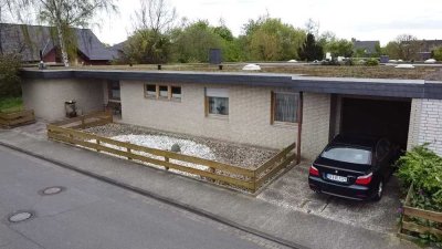 Barrierefreier Bungalow in ruhiger, bevorzugter Lage  * Inklusive Echtholz-Kamin *