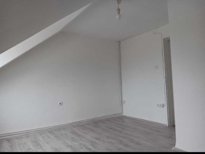 2 zimmer Wohnung in zentrale Lage