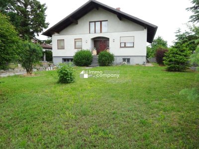 Geräumiges Haus mit Terrasse und großen Garten in ländlicher Lage!