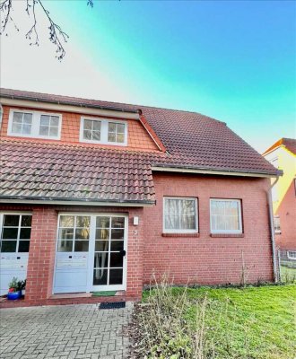 Invest - vermietete OG Wohnung mit West - Balkon plus Carport