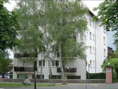 Ideale Pendlerwohnung - Appartement mit Einbauküche/Waschmasch./Balkon direkt am Bahnhof