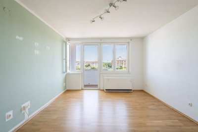 ** Sonnige 3 Zimmerwohnung mit Parkplatz und Kellerabteil **