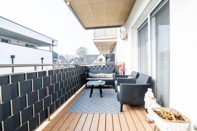 Aufgepasst: Sonniger Single- oder Pärchentraum mit Balkon und TG Parkplatz!