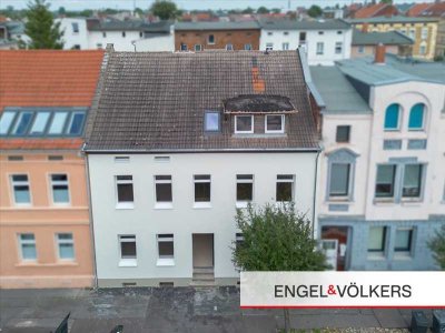 Frisch Renovierte 3 - Raumwohnung in Schönebeck