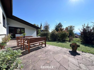 Ruhiges Landleben - Bungalow mit Ausblick und zeitloser Eleganz