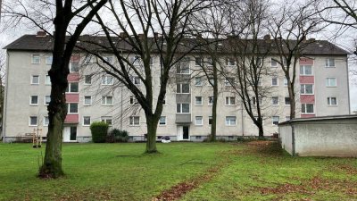 47301/22 Helle 2-Zimmer-Wohnung mit Balkon in Monheim