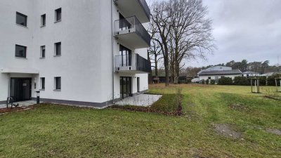 Große Erdgeschosswohnung mit 5 Zimmer und Gartenterrasse