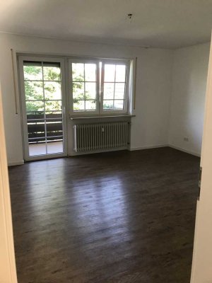 1.450 €, 150 m², 5 Zimmer