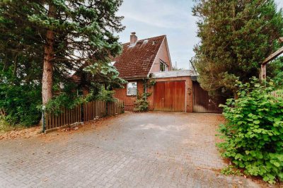 Einfamilienhaus mit Renovierungsbedarf auf idyllischem Grundstück in Brietlingen