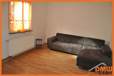 1 ZKB SINGLEWOHNUNG. TL-Bad m Wanne. EBK + Gem. Garten