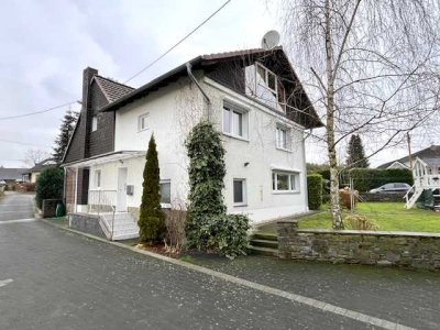 Ruhig gelegen, dennoch zentral - Grosse Wohnung / Haus mit Charme