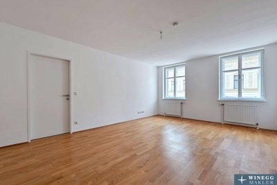 Altbaujuwel in bester Stadtlage - Helle 2-Zimmer-Wohnung im 4. Liftstock - Nähe Mariahilfer Straße