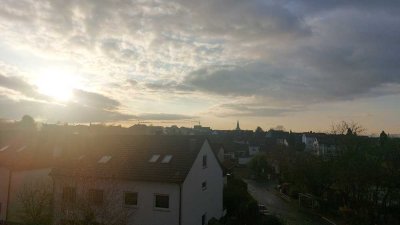 Großzügige Doppelhaushälfte in Ludwigsburg-Poppenweiler, gute und ruhige Lage mit schöner Aussicht