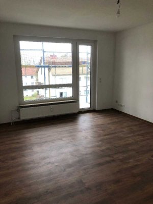 Moderne 3-Zimmer-Wohung mit Balkon zu vermieten