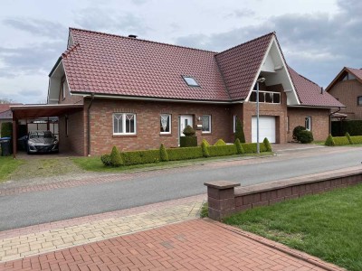 Einfamiligeshaus mit Einliegerwohnung in  Esterwegen. Ruhige jedoch zentrale Lage.