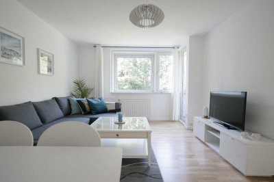 Möblierte 2 Zimmer Wohnung im Westend - Balkon - EBK - PKW-Stellplatz - frei zum 01. Januar 2025