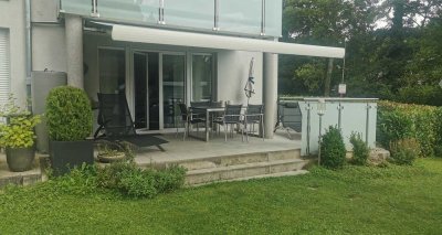 Von Privat! Neuw. Exkl. 3-Zi.-EG Whg mit EBK, Gartensauna, Stellplatz keine € 14.000,- Maklergebühr