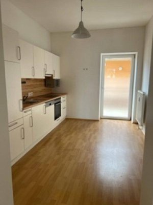 Modernes Wohnen: 2 Zimmer-Wohnung in 8042 Graz St. Peter, Balkon &amp; Einbauküche.