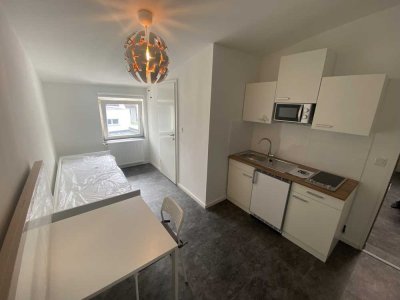 Apartment / Möblierte 1-Zimmer-Wohnung mit Einbauküche in Berlin nahe BER mit Anmeldung - Saniert!