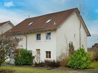 Liebevolle Doppelhaushälfte in Weidach