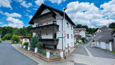 Zweifamilienhaus mit vielen Möglichkeiten - MEHRGENERATIONENHAUS - WOHNEN – ARBEITEN – VERMIETEN