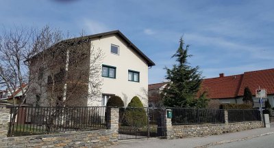 Preiswertes, großes und gepflegtes 6-Zimmer-Einfamilienhaus in Pinkafeld