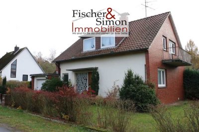 Drakenburg-Einfamilienhaus mit Garage u. Vollkeller auf einem ansprechendem Eckgrundstück