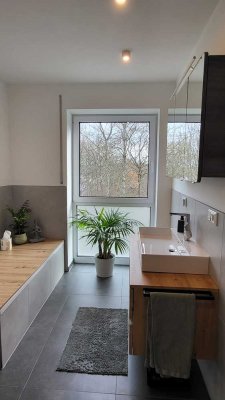 Schöne 3-Raum-Wohnung mit Balkon und Einbauküche in Ochsenhausen