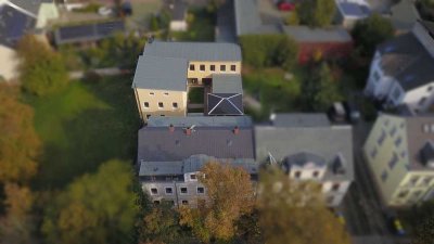 Schickes Einfamilienhaus zur Eigennutzung mit einem Mehrfamilienhaus als Kapitalanlage