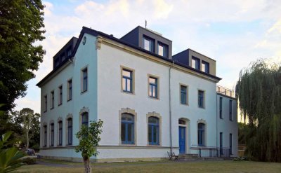 3-Raum-DG-Wohnung mit Dachterrasse, sanierter Altbau