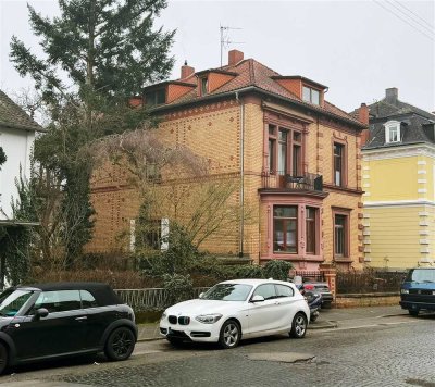 Charmante Stadtvilla in ruhiger Lage – Ein Juwel in Hanau