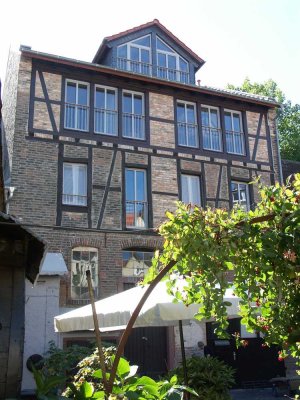 Sehr schöne 4-Zimmer-Maisonette-Wohnung mit Blick über die Hofheimer Altstadt