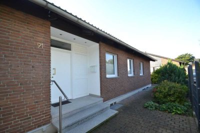 Freistehendes Einfamilienhaus mit Carport in bevorzugter Wohnlage von Schermbeck