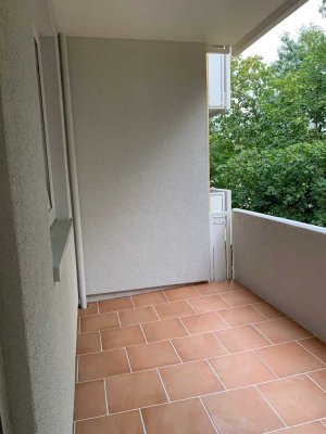 Schöne, helle 3 ZKB mit Loggia zu vermieten