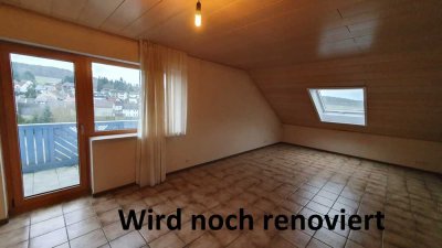 3ZKB-Wohnung mit gehobener Innenausstattung (wird noch renoviert) mit Balkon in Hünstetten-Wallbach