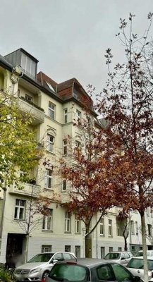 Gut geschnittene Dachgeschosswohnung mit Panoramablick