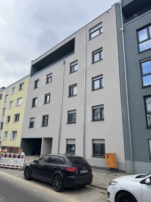 Erstbezug mit Balkon: Stilvolle 3-Zimmer-Wohnung mit gehobener Innenausstattung in Köln Niehl