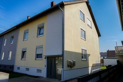 Charmante Dachgeschosswohnung in Wörth