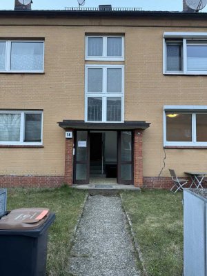 Erschwingliche und sanierte 2-Zimmer-Wohnung mit  Balkon in Norderstedt