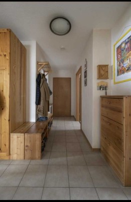 Freundliche und modernisierte 3-Zimmer-Wohnung mit Balkon in Crailsheim