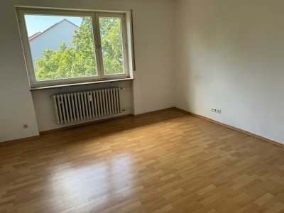 2-Zimmer Wohnung Nähe UNI-FEKI