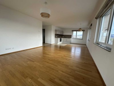 Hochwertige DG-Neubau-4 Zimmer-Wohnung mit Stil im Kurgarten II in Bad Krozingen!