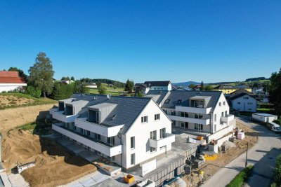 Sonnige Erdgeschosswohnung mit Eigen­garten und zwei Stellplätzen – Ihr neues Zuhause in Hellmonsödt