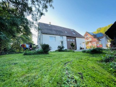 Vollständig renoviertes Haus mit fünf Zimmern und Einbauküche in Mönsheim