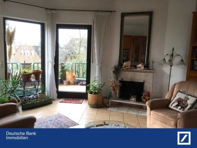 Ausgefallene 3-Zimmer Etagenwohnung im Grünen mit Balkon und Kamin